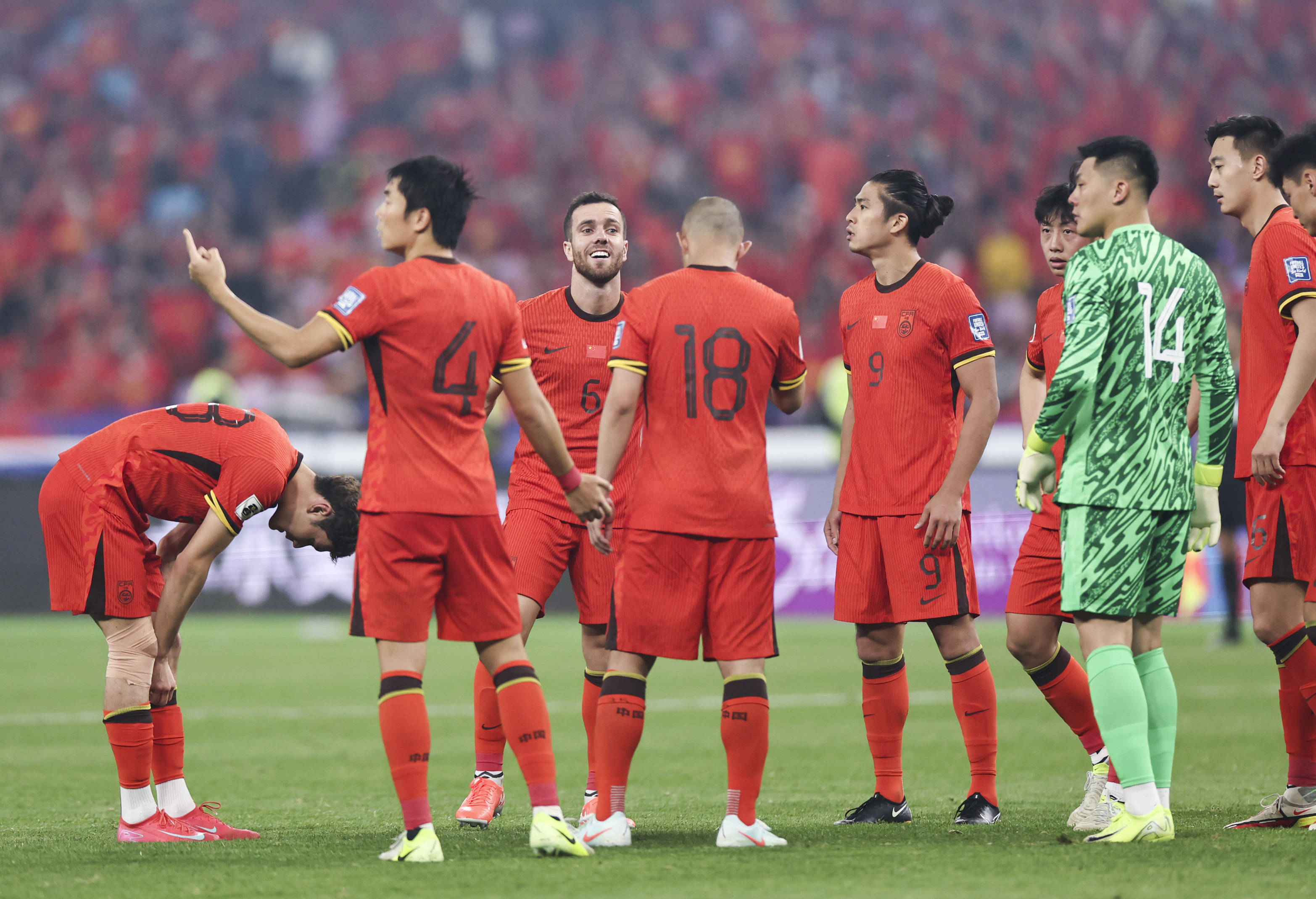 国足备战情况曝光，备战方案多方展开讨论 